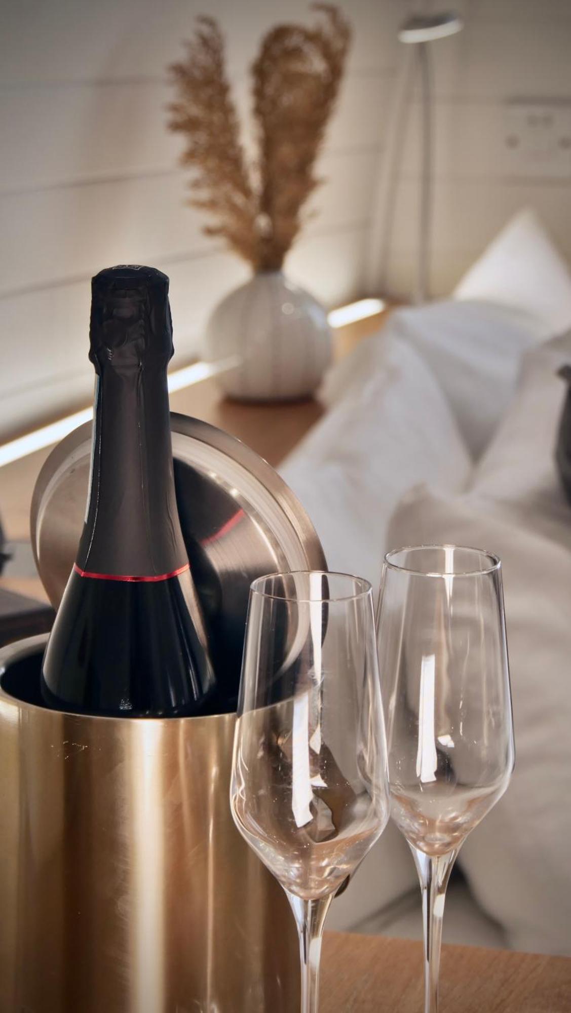 Hotel Sea Breeze Ark 900 Emsworth Zewnętrze zdjęcie